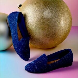 Elegant Blue Women's Loafers Size 8